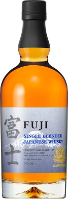 富士 シングルブレンデッド ジャパニーズウイスキーのボトルと外箱。販売店の提供画像