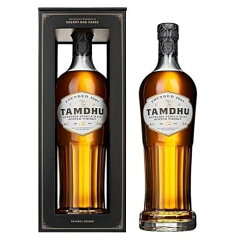 タムデュー12年のボトルと外箱。販売店の提供画像